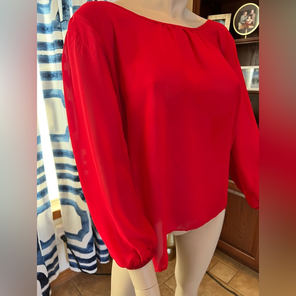By & By Red Chiffon Giant Bow Blouse Size XL - Picture 3 of 12